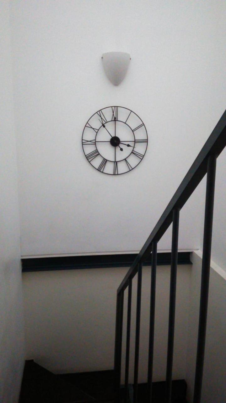 Lisboa 里斯本地铁旅舍旅舍 外观 照片